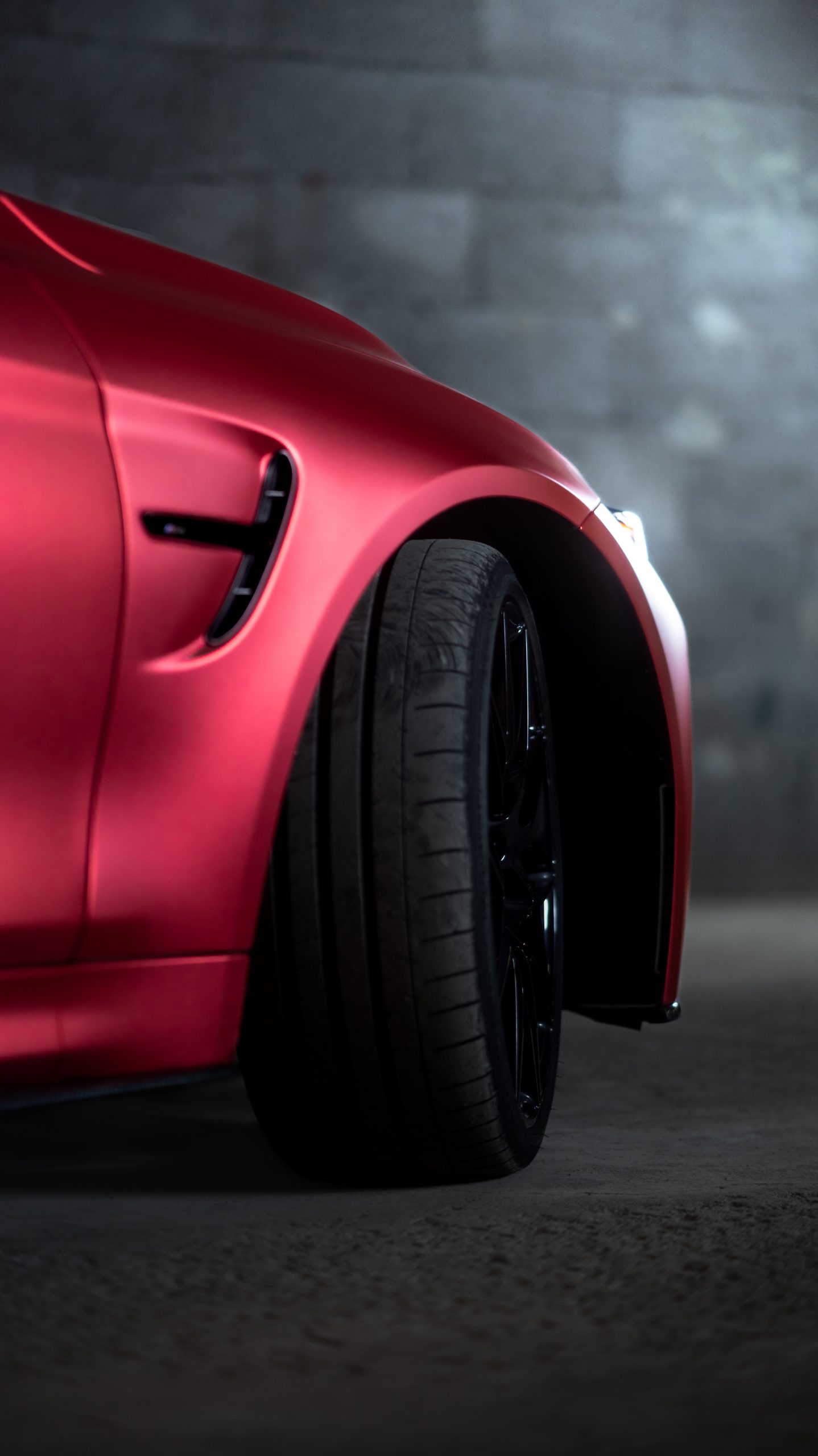 RED BMW